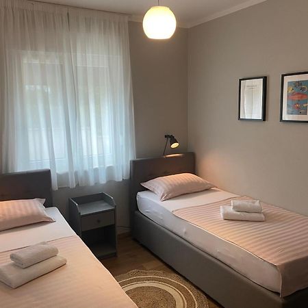 M Plus Residence Pinezići Zewnętrze zdjęcie