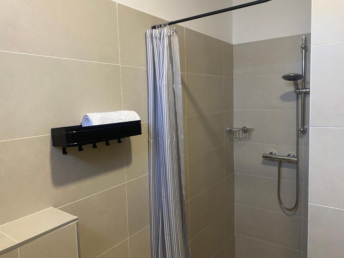 M Plus Residence Pinezići Zewnętrze zdjęcie