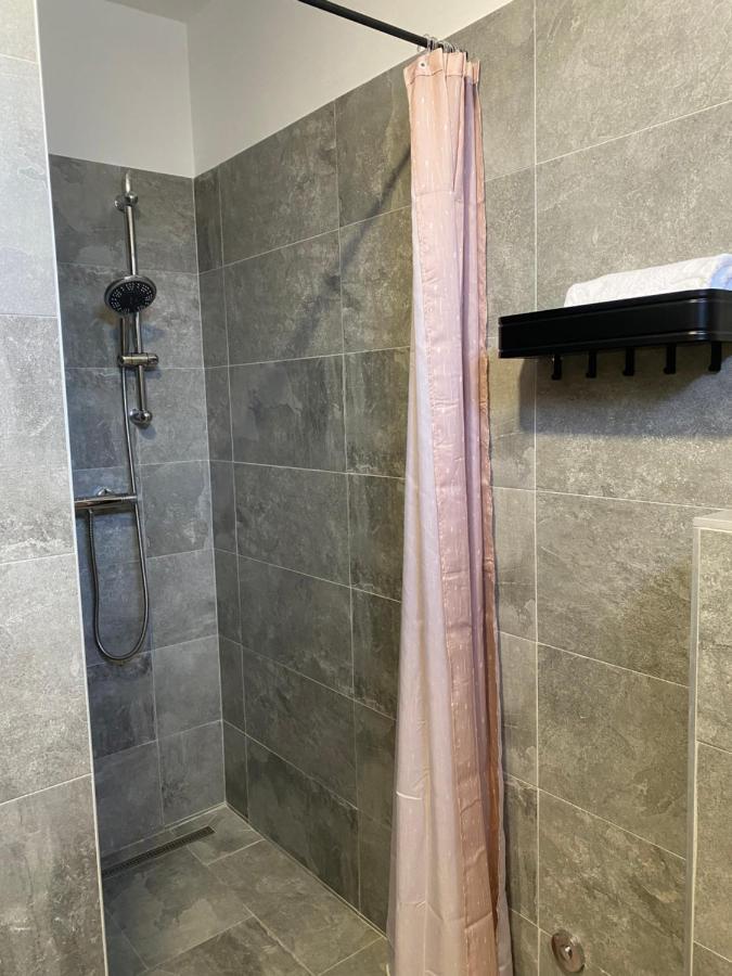 M Plus Residence Pinezići Zewnętrze zdjęcie