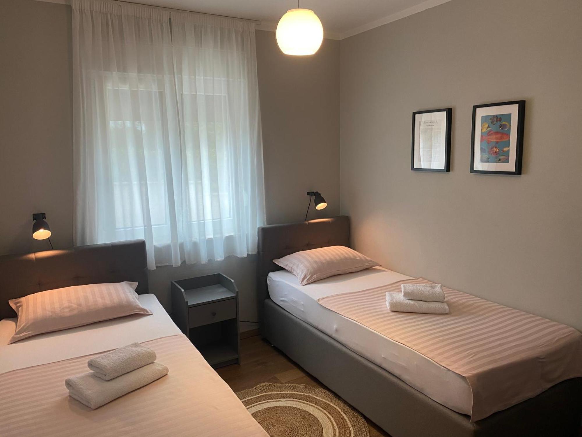 M Plus Residence Pinezići Zewnętrze zdjęcie